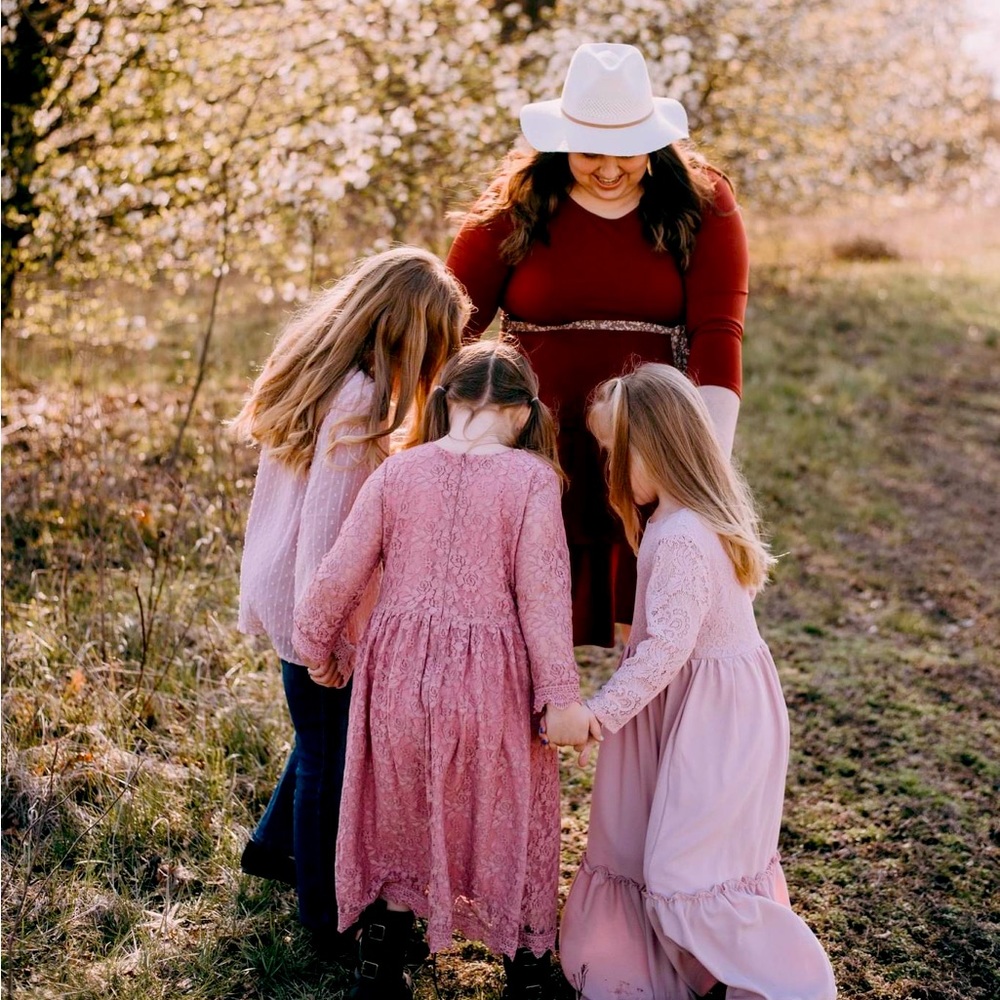 Meet your Posher, Dawnielle